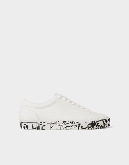 Embroidered white snakers